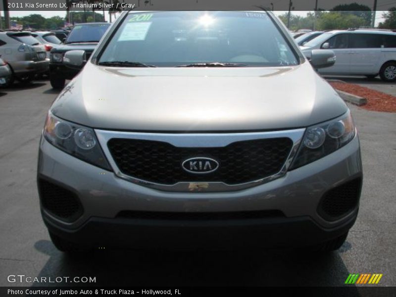 Titanium Silver / Gray 2011 Kia Sorento LX