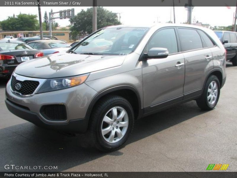 Titanium Silver / Gray 2011 Kia Sorento LX