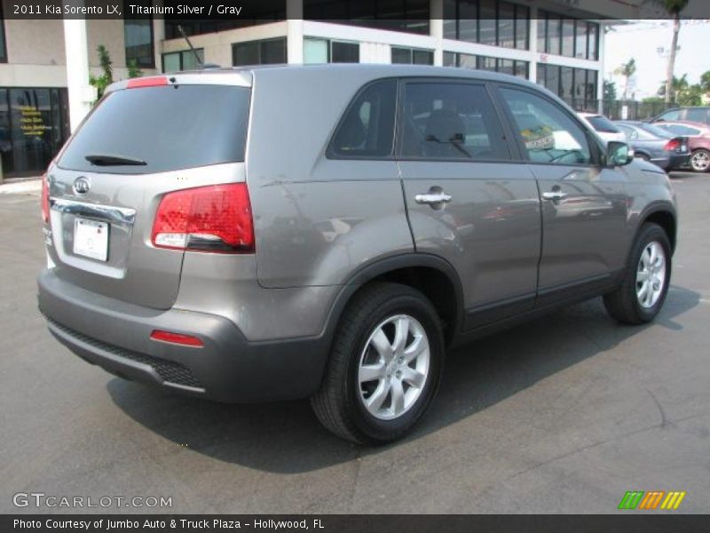 Titanium Silver / Gray 2011 Kia Sorento LX