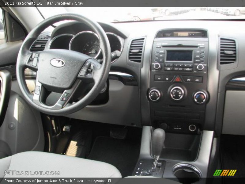 Titanium Silver / Gray 2011 Kia Sorento LX