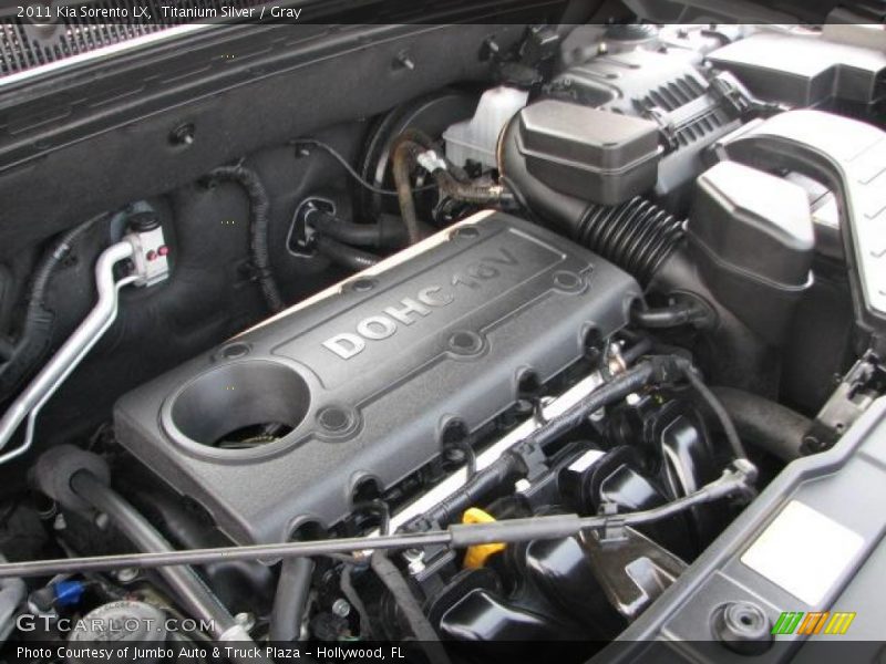 Titanium Silver / Gray 2011 Kia Sorento LX