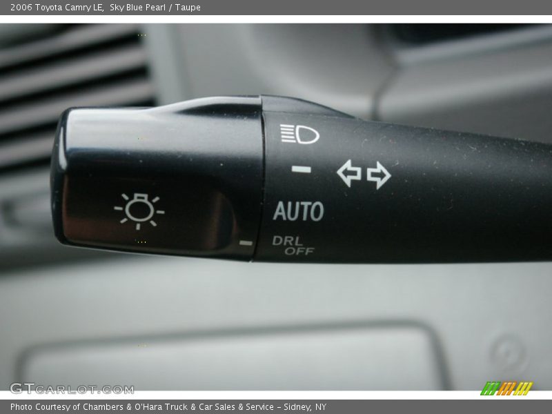 Sky Blue Pearl / Taupe 2006 Toyota Camry LE