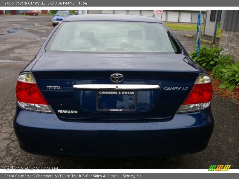 Sky Blue Pearl / Taupe 2006 Toyota Camry LE