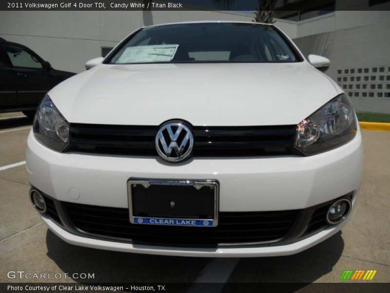 Candy White / Titan Black 2011 Volkswagen Golf 4 Door TDI