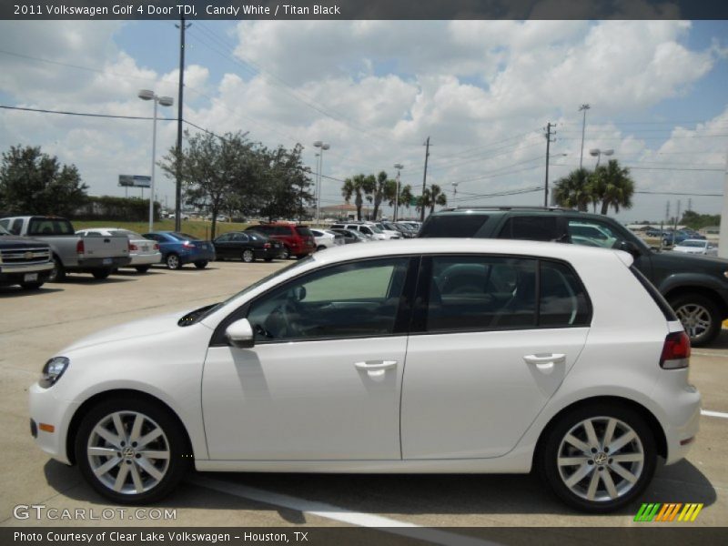 Candy White / Titan Black 2011 Volkswagen Golf 4 Door TDI