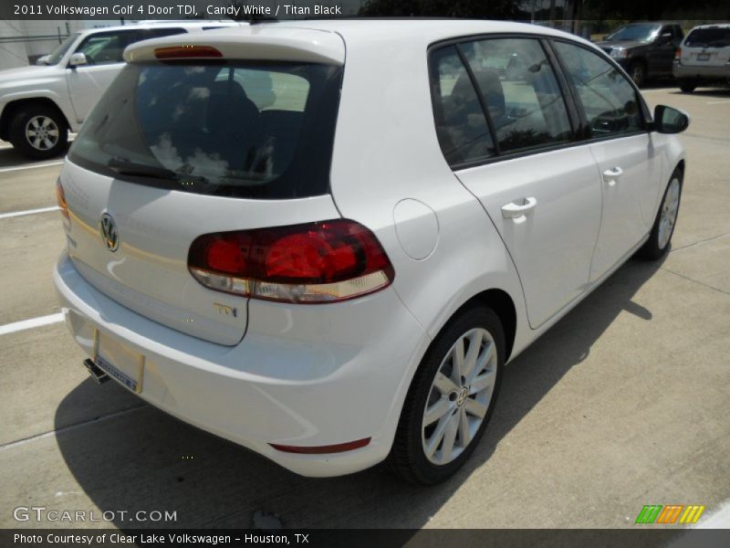 Candy White / Titan Black 2011 Volkswagen Golf 4 Door TDI