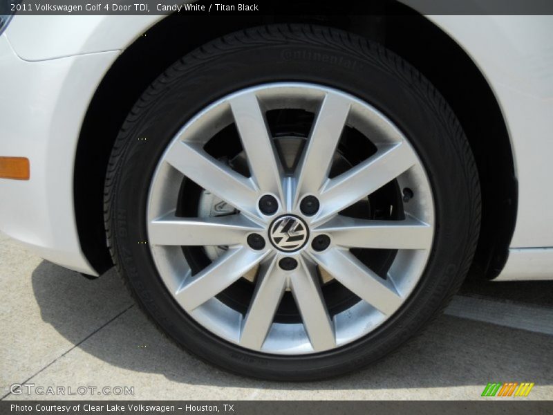 Candy White / Titan Black 2011 Volkswagen Golf 4 Door TDI