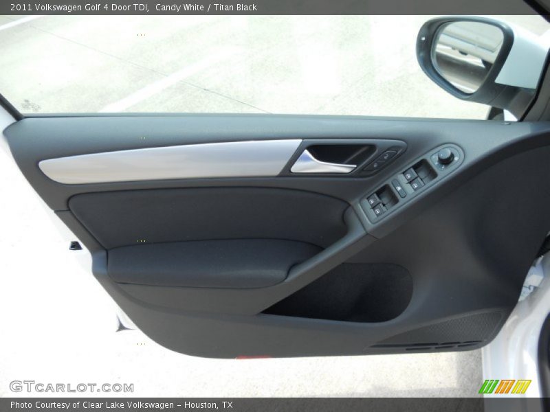Candy White / Titan Black 2011 Volkswagen Golf 4 Door TDI
