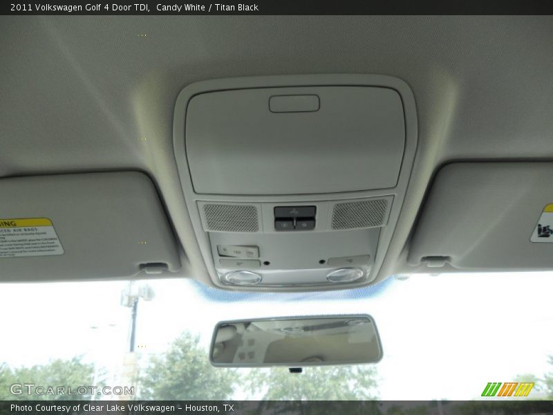 Candy White / Titan Black 2011 Volkswagen Golf 4 Door TDI