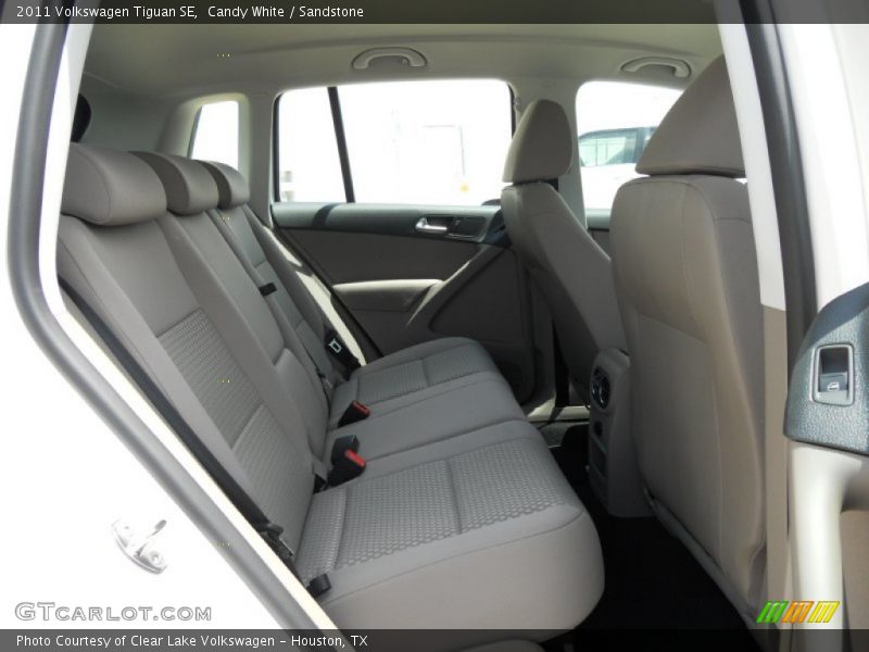 Candy White / Sandstone 2011 Volkswagen Tiguan SE
