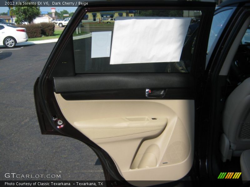 Dark Cherry / Beige 2012 Kia Sorento EX V6