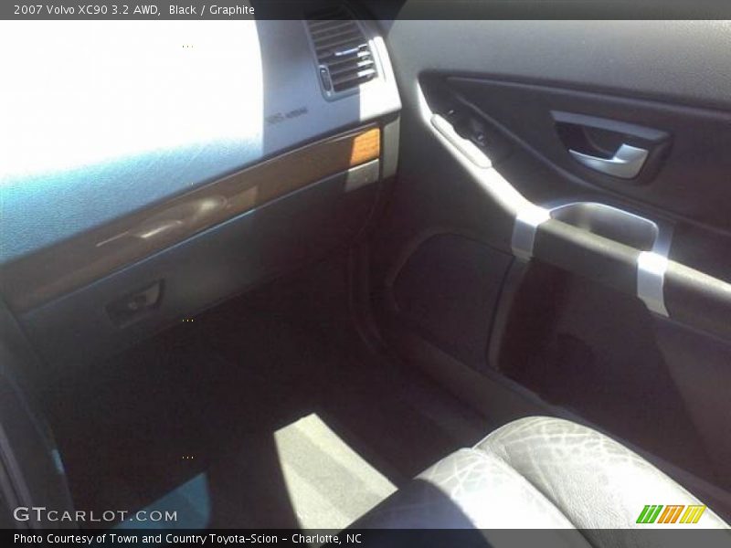 Black / Graphite 2007 Volvo XC90 3.2 AWD
