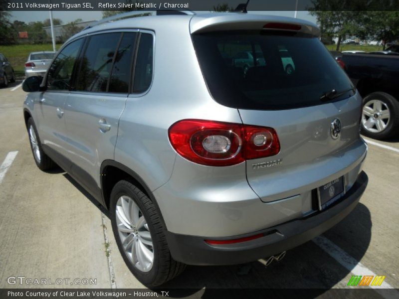 Reflex Silver Metallic / Charcoal 2011 Volkswagen Tiguan SEL