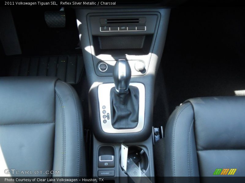Reflex Silver Metallic / Charcoal 2011 Volkswagen Tiguan SEL