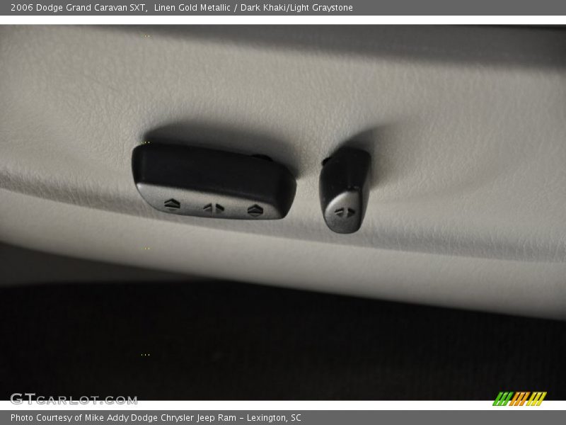 Linen Gold Metallic / Dark Khaki/Light Graystone 2006 Dodge Grand Caravan SXT