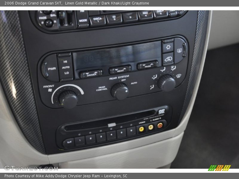 Linen Gold Metallic / Dark Khaki/Light Graystone 2006 Dodge Grand Caravan SXT
