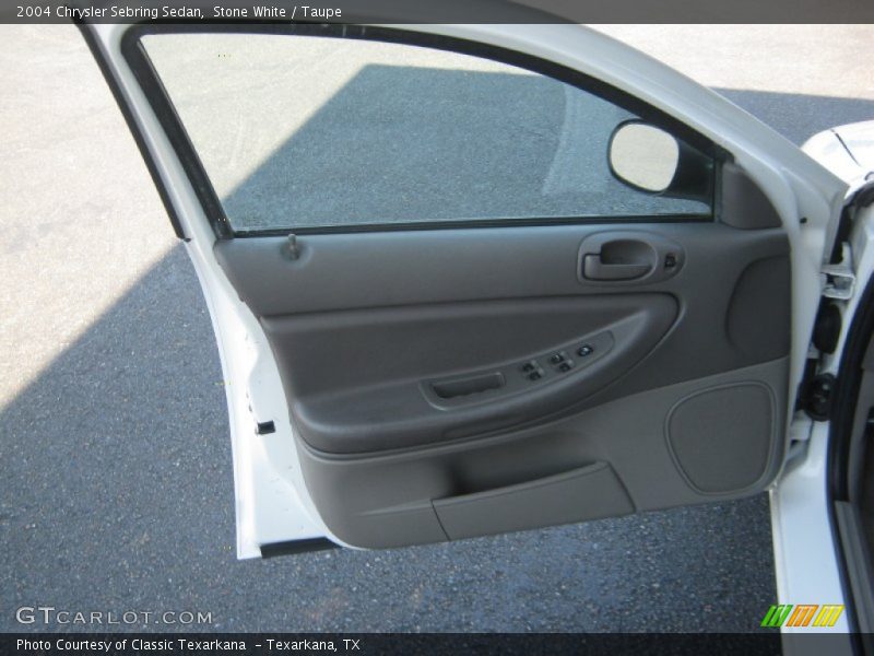 Stone White / Taupe 2004 Chrysler Sebring Sedan