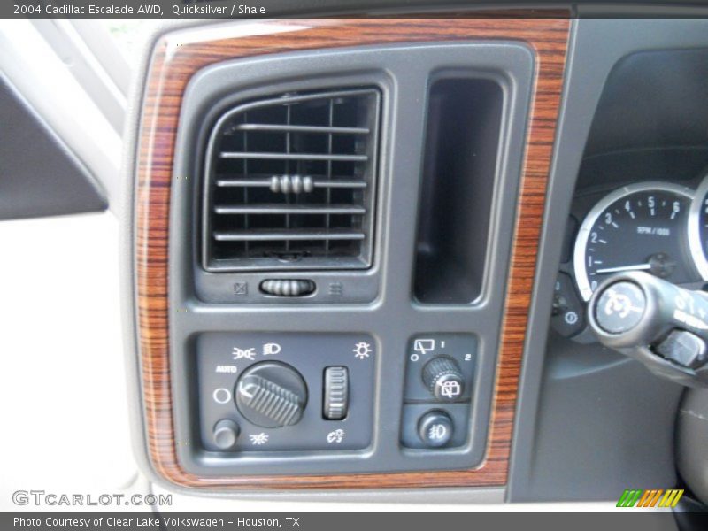 Quicksilver / Shale 2004 Cadillac Escalade AWD