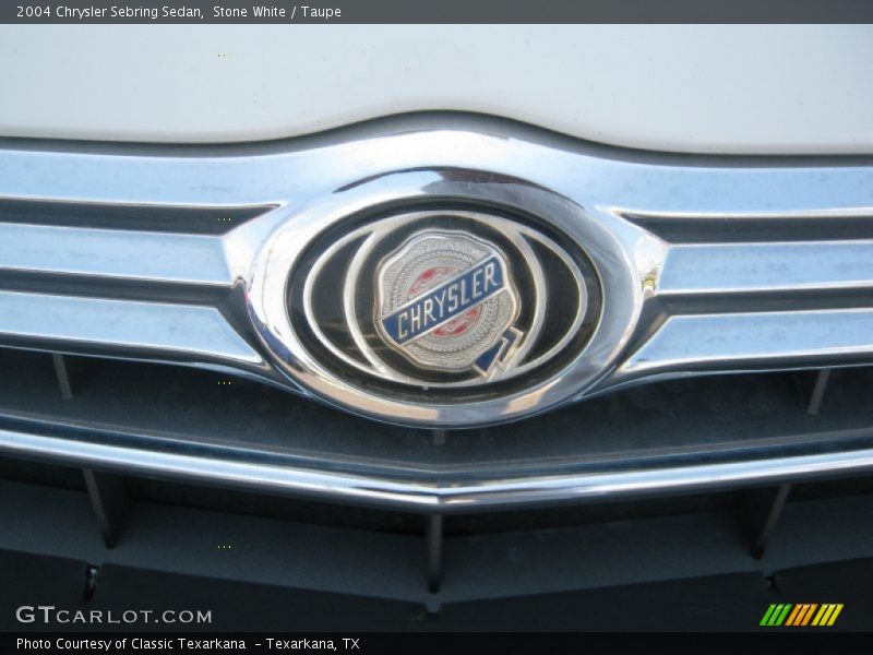  2004 Sebring Sedan Logo