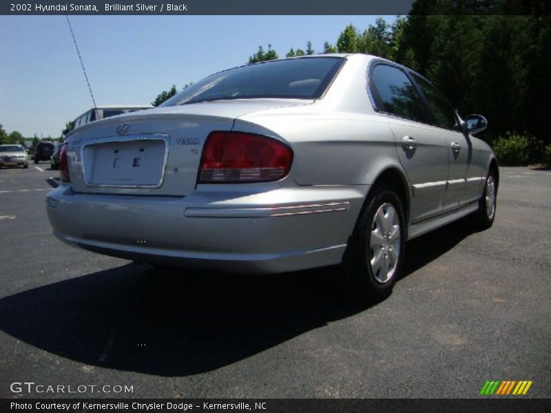 Brilliant Silver / Black 2002 Hyundai Sonata