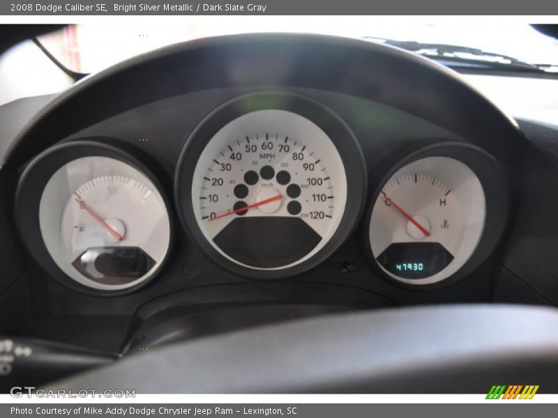 Bright Silver Metallic / Dark Slate Gray 2008 Dodge Caliber SE