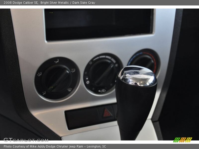 Bright Silver Metallic / Dark Slate Gray 2008 Dodge Caliber SE