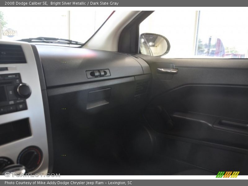 Bright Silver Metallic / Dark Slate Gray 2008 Dodge Caliber SE