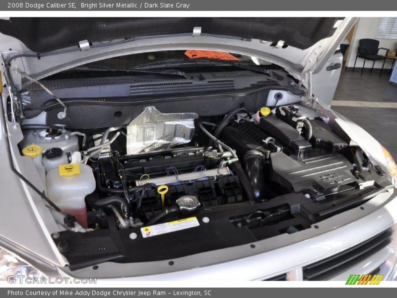 Bright Silver Metallic / Dark Slate Gray 2008 Dodge Caliber SE