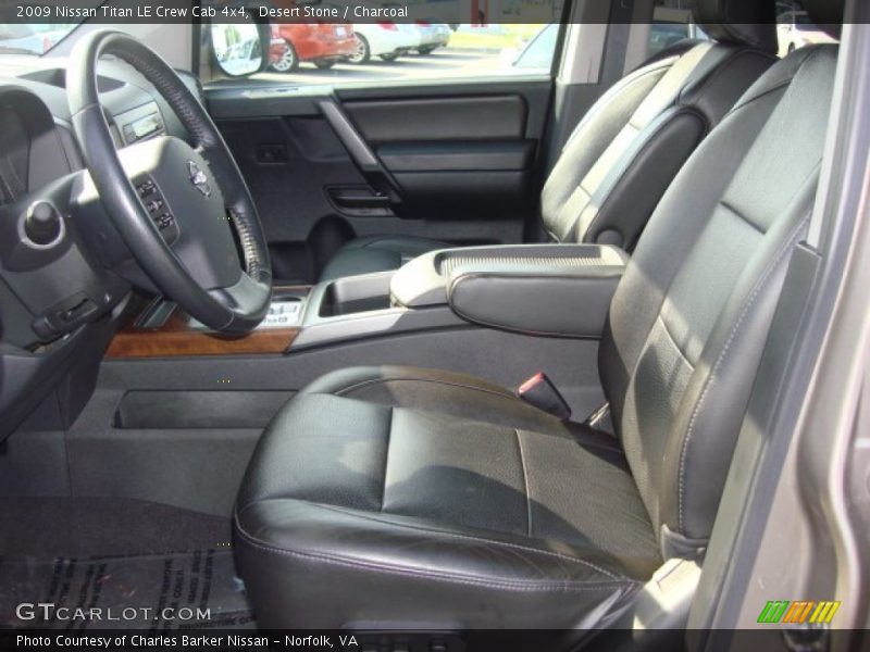  2009 Titan LE Crew Cab 4x4 Charcoal Interior