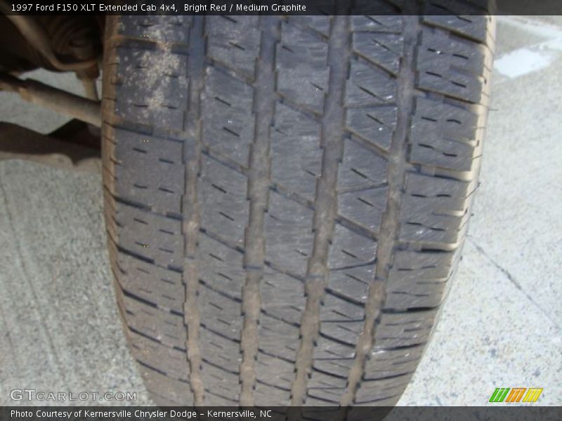 Bright Red / Medium Graphite 1997 Ford F150 XLT Extended Cab 4x4