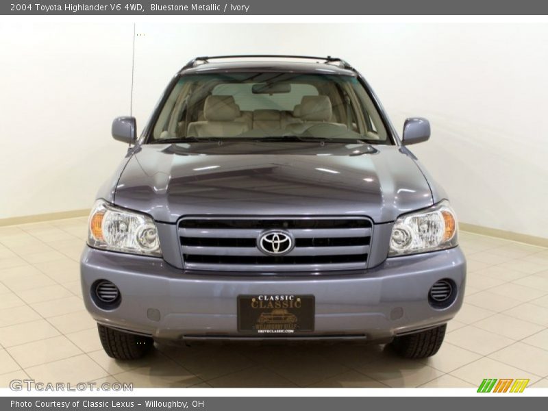 Bluestone Metallic / Ivory 2004 Toyota Highlander V6 4WD