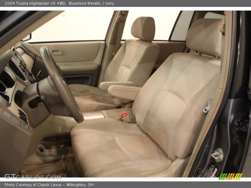 Bluestone Metallic / Ivory 2004 Toyota Highlander V6 4WD