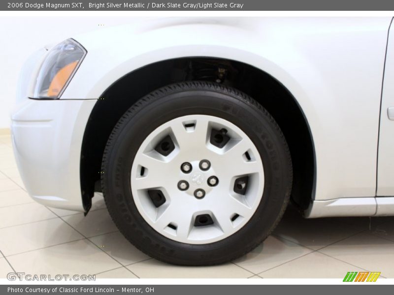  2006 Magnum SXT Wheel