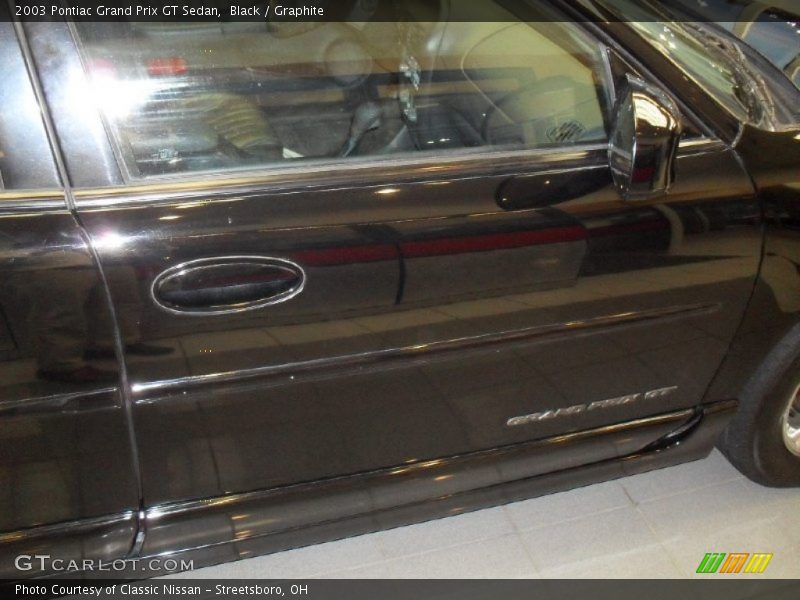 Black / Graphite 2003 Pontiac Grand Prix GT Sedan