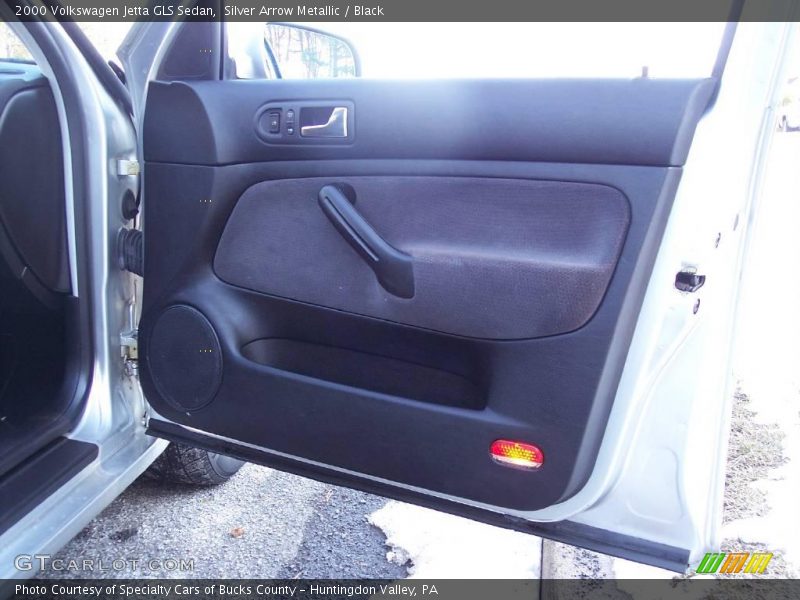 Silver Arrow Metallic / Black 2000 Volkswagen Jetta GLS Sedan