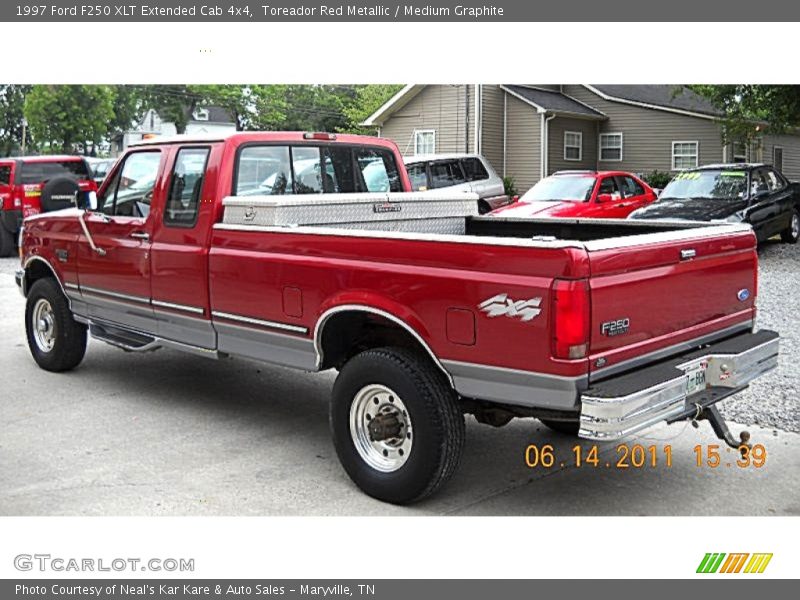 Toreador Red Metallic / Medium Graphite 1997 Ford F250 XLT Extended Cab 4x4