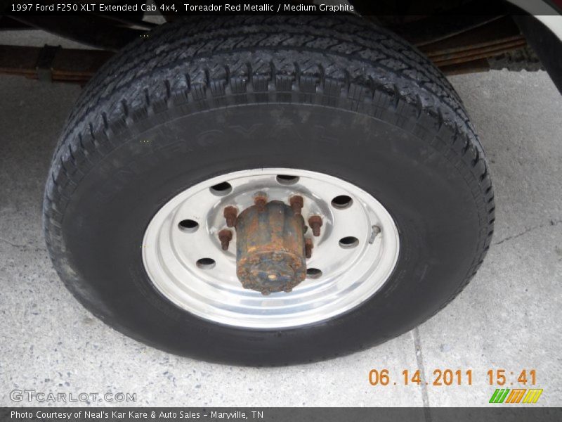 Toreador Red Metallic / Medium Graphite 1997 Ford F250 XLT Extended Cab 4x4