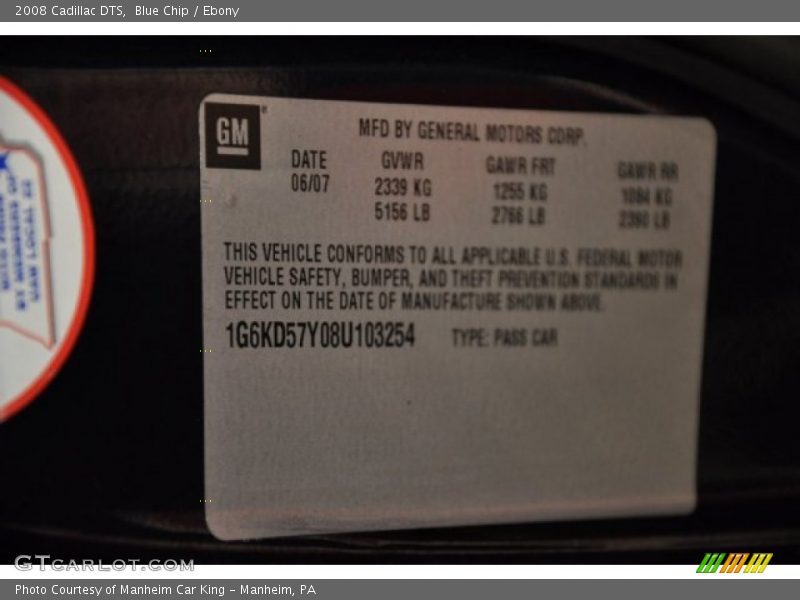 Blue Chip / Ebony 2008 Cadillac DTS