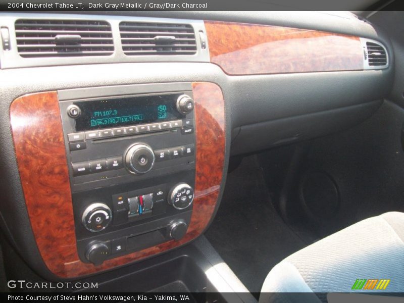 Dark Gray Metallic / Gray/Dark Charcoal 2004 Chevrolet Tahoe LT