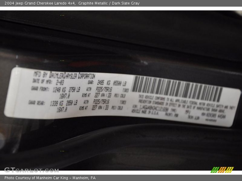 Graphite Metallic / Dark Slate Gray 2004 Jeep Grand Cherokee Laredo 4x4