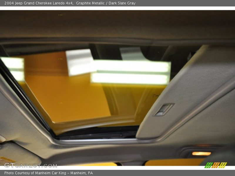 Graphite Metallic / Dark Slate Gray 2004 Jeep Grand Cherokee Laredo 4x4