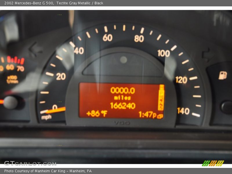 Tectite Gray Metallic / Black 2002 Mercedes-Benz G 500