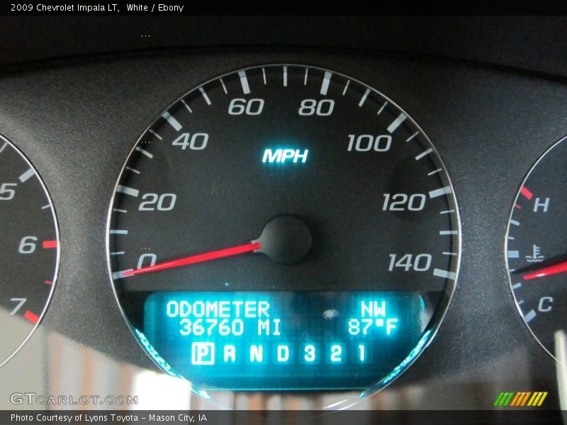 White / Ebony 2009 Chevrolet Impala LT