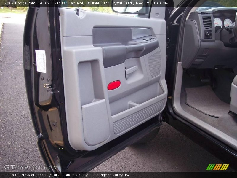 Brilliant Black Crystal Pearl / Medium Slate Gray 2007 Dodge Ram 1500 SLT Regular Cab 4x4