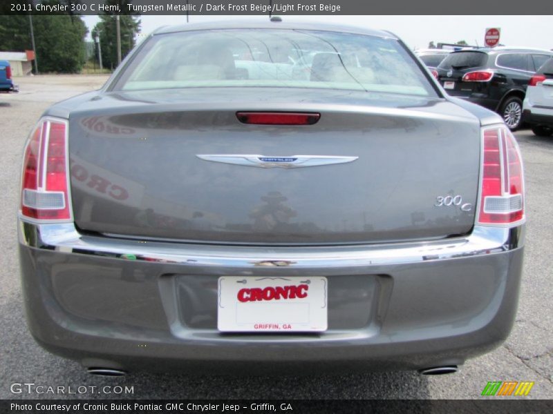 Tungsten Metallic / Dark Frost Beige/Light Frost Beige 2011 Chrysler 300 C Hemi