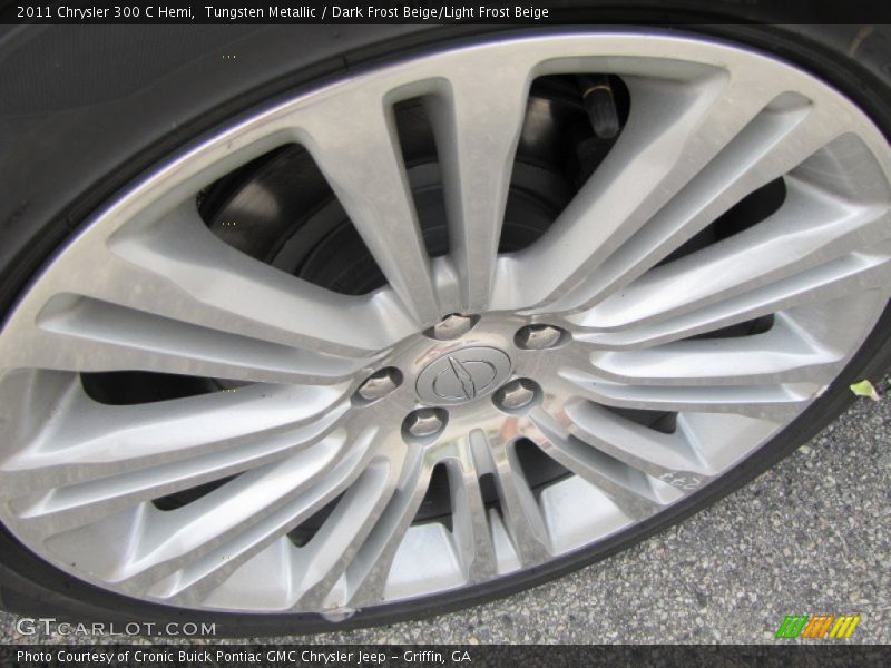 Tungsten Metallic / Dark Frost Beige/Light Frost Beige 2011 Chrysler 300 C Hemi