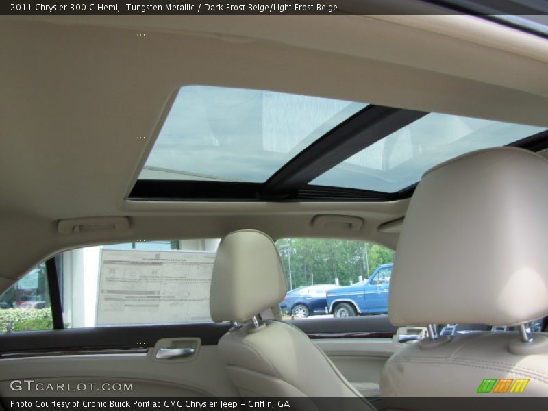 Tungsten Metallic / Dark Frost Beige/Light Frost Beige 2011 Chrysler 300 C Hemi