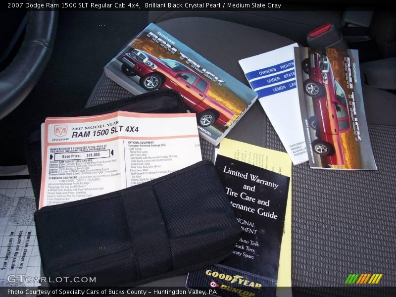 Brilliant Black Crystal Pearl / Medium Slate Gray 2007 Dodge Ram 1500 SLT Regular Cab 4x4
