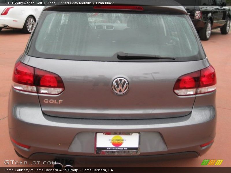 United Gray Metallic / Titan Black 2011 Volkswagen Golf 4 Door