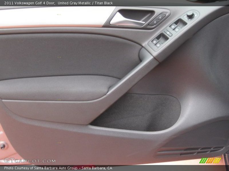 United Gray Metallic / Titan Black 2011 Volkswagen Golf 4 Door